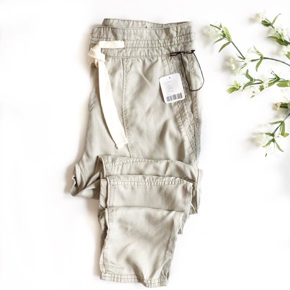 BDG Pants - BDG Urban Outfitters NWT Cargo Pants